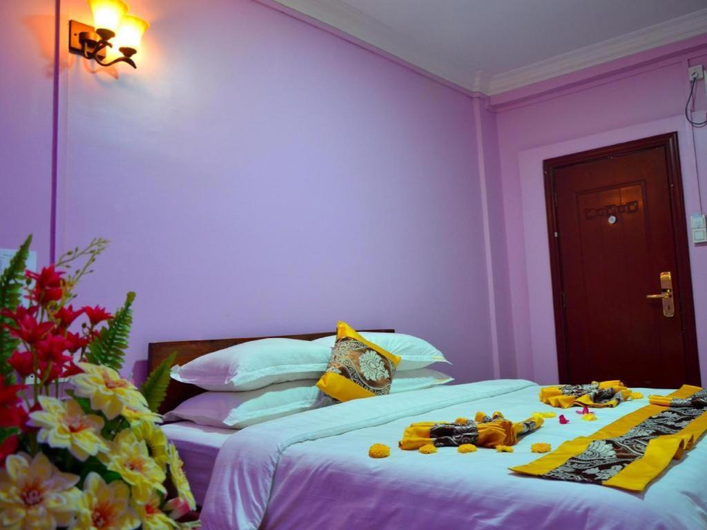 Hotel Ye Myanmar Мандалей Екстериор снимка