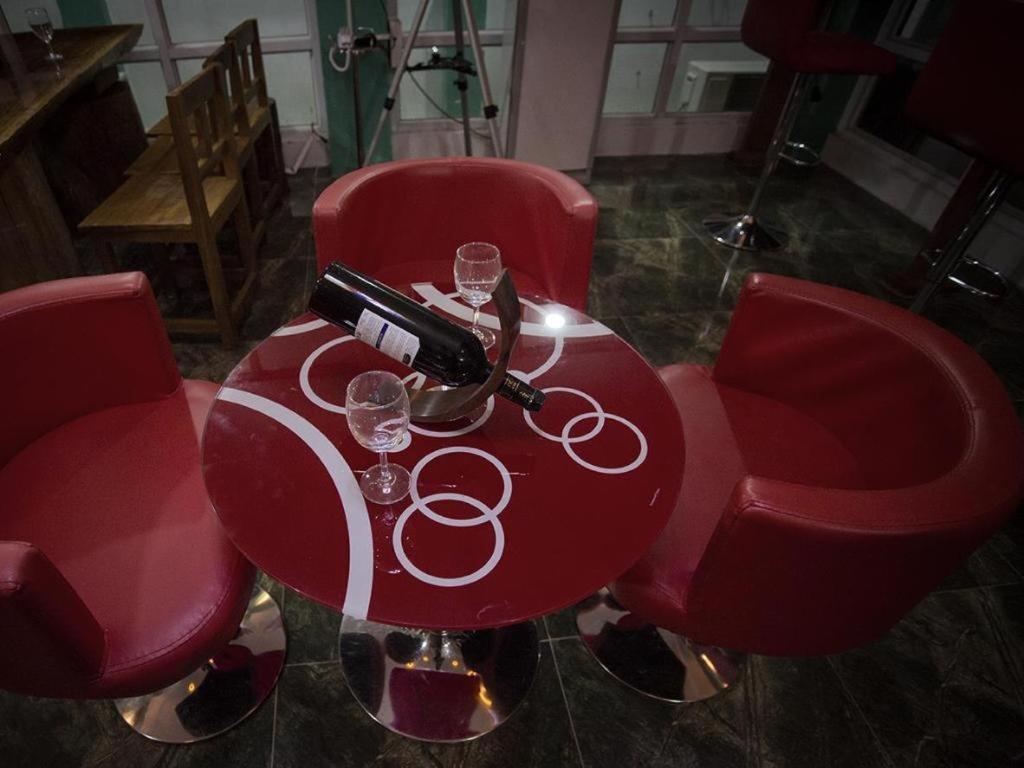 Hotel Ye Myanmar Мандалей Екстериор снимка