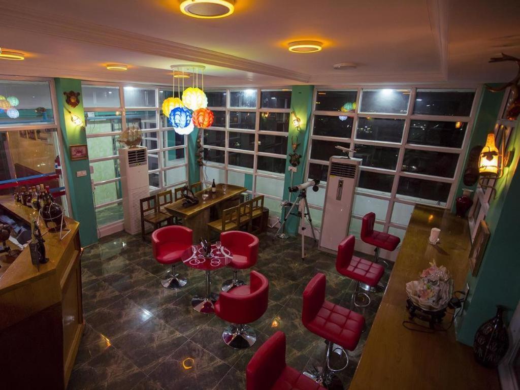 Hotel Ye Myanmar Мандалей Екстериор снимка