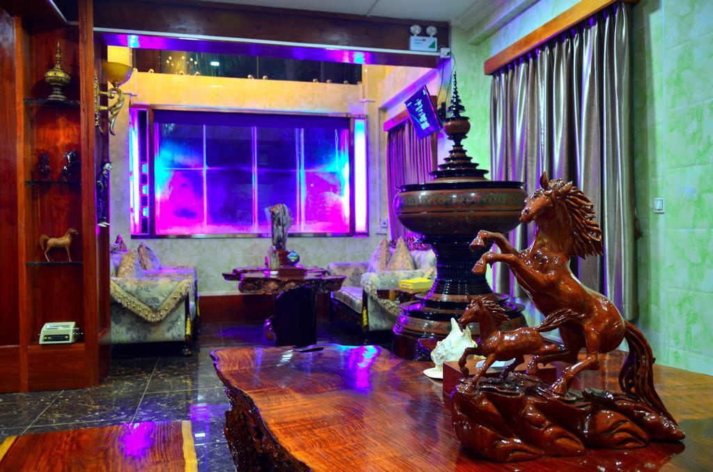 Hotel Ye Myanmar Мандалей Екстериор снимка