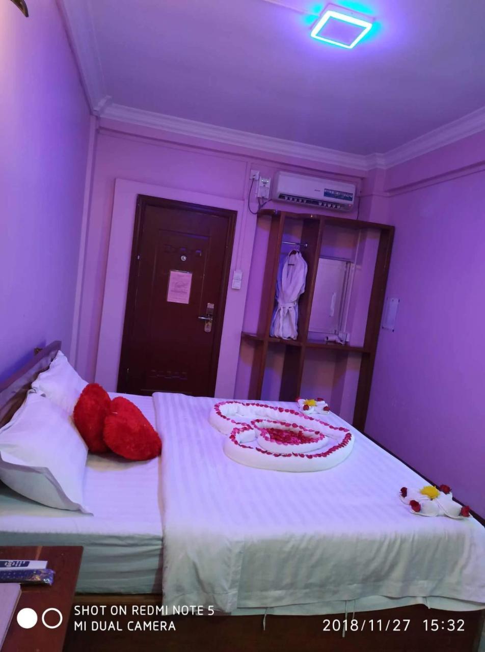 Hotel Ye Myanmar Мандалей Екстериор снимка